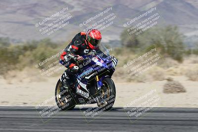 media/Dec-07-2025-CVMA (Sun) [[3e7d2de5dc]]/Race 8-Middleweight Shootout/